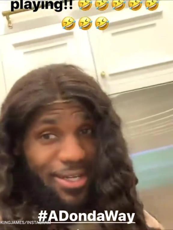 越看越炸裂！女裝老詹震驚眾人