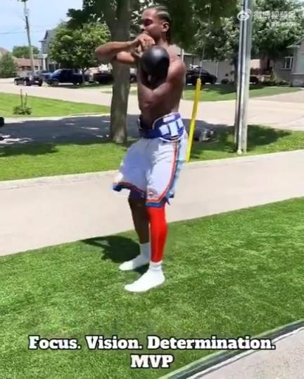 休息時間也在練！SGA就是集專注、信念和決心于一身的MVP球員